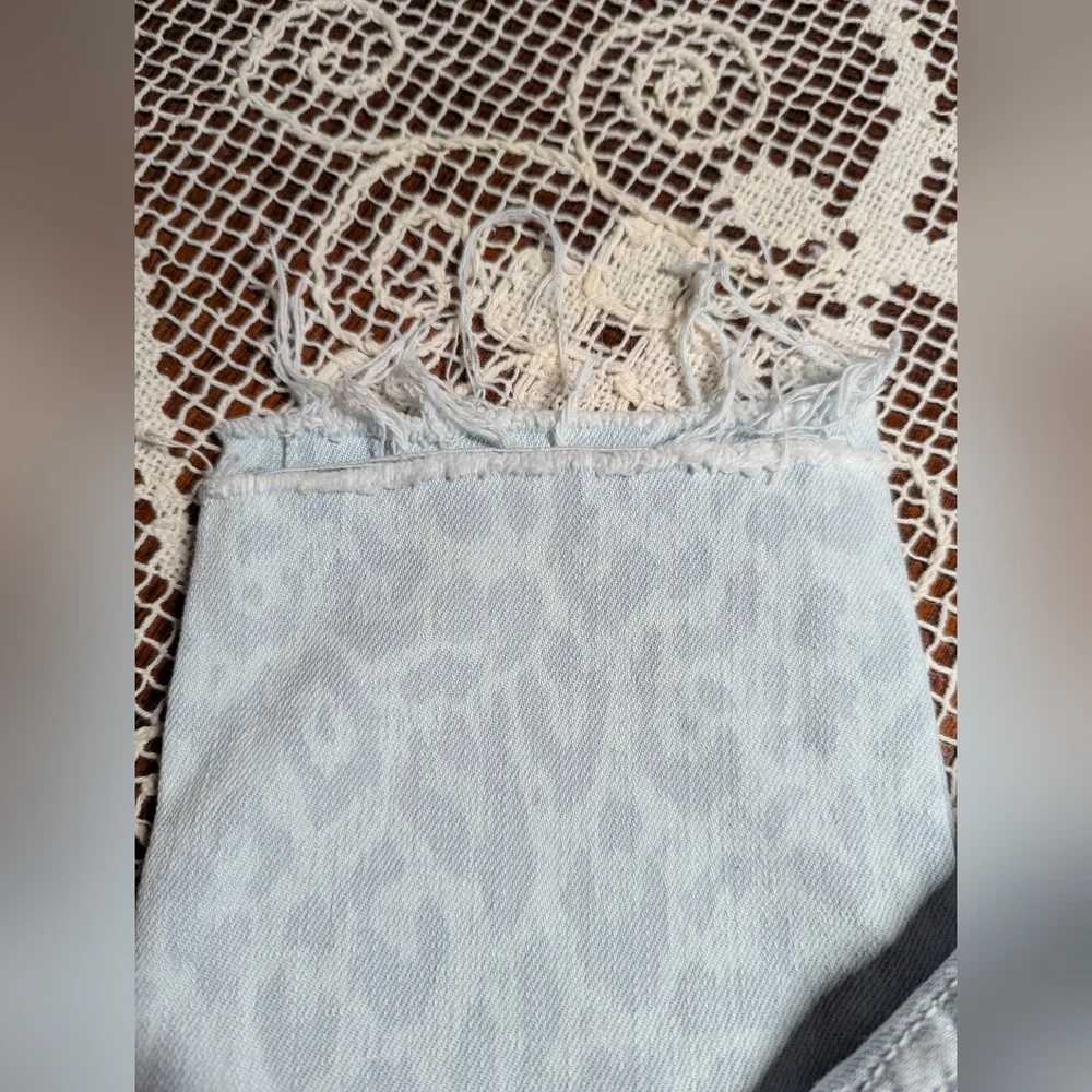 Current Elliot Jeans. Size 25 - Picture 2 of 4